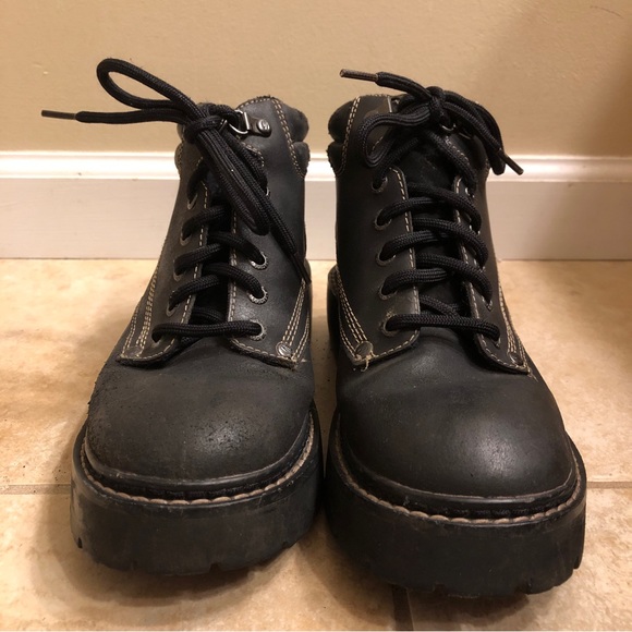 Vintage Y2K skechers tredds lug sole boots - Picture 3 of 13